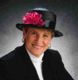 CU’s Jan Lowther shares podium with IMCA Showcase Winners Image