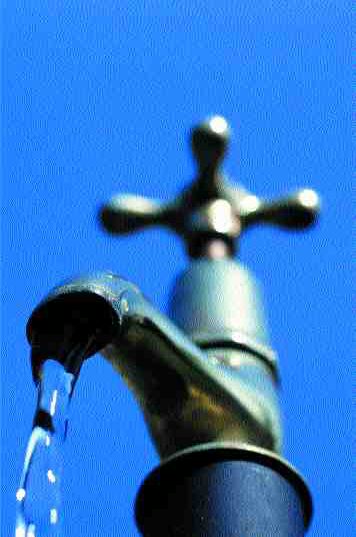 DANGEROUS WATERS: A GUIDE TO INSURING GENERAL LIABILITY MUNICIPAL PROGRAMS Image