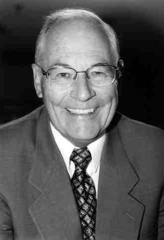 Correction (November 01, 2001) Image