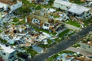 Hurricane Charley Devastates Florida, Carolinas Image