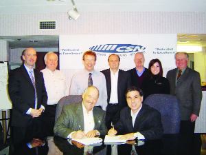 Views (May 01, 2005) Image