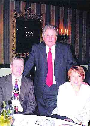 Views (February 01, 2006) Image