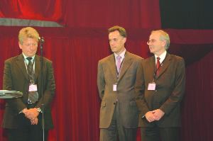 Moves (August 01, 2007) Image