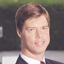 Moves & Views (August 01, 2008) Image