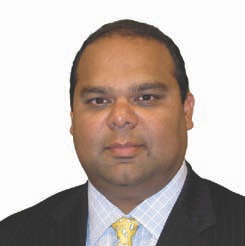 Moves & Views (September 01, 2010) Image