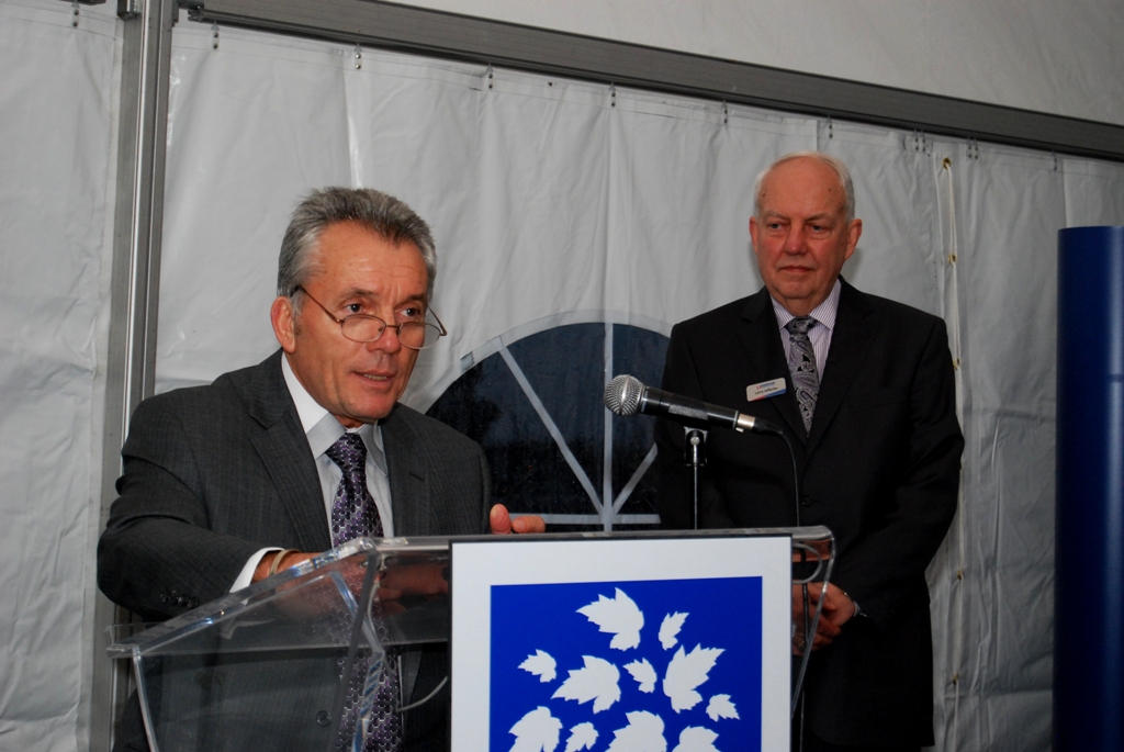 CARSTAR celebrates groundbreaking of new headquarters in Hamilton Image