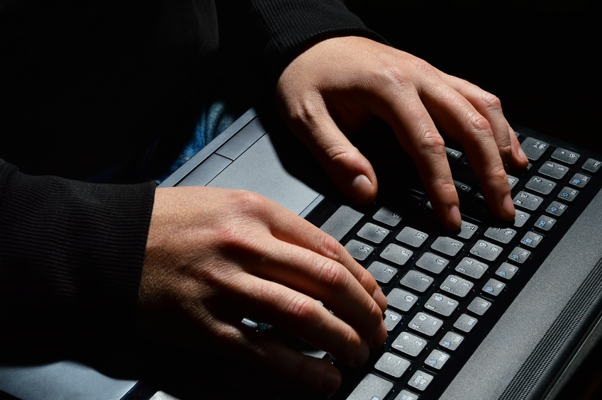 Insider corporate data theft and malware infections among biggest threats to digital businesses in 2016: Accenture and HfS Research study Image