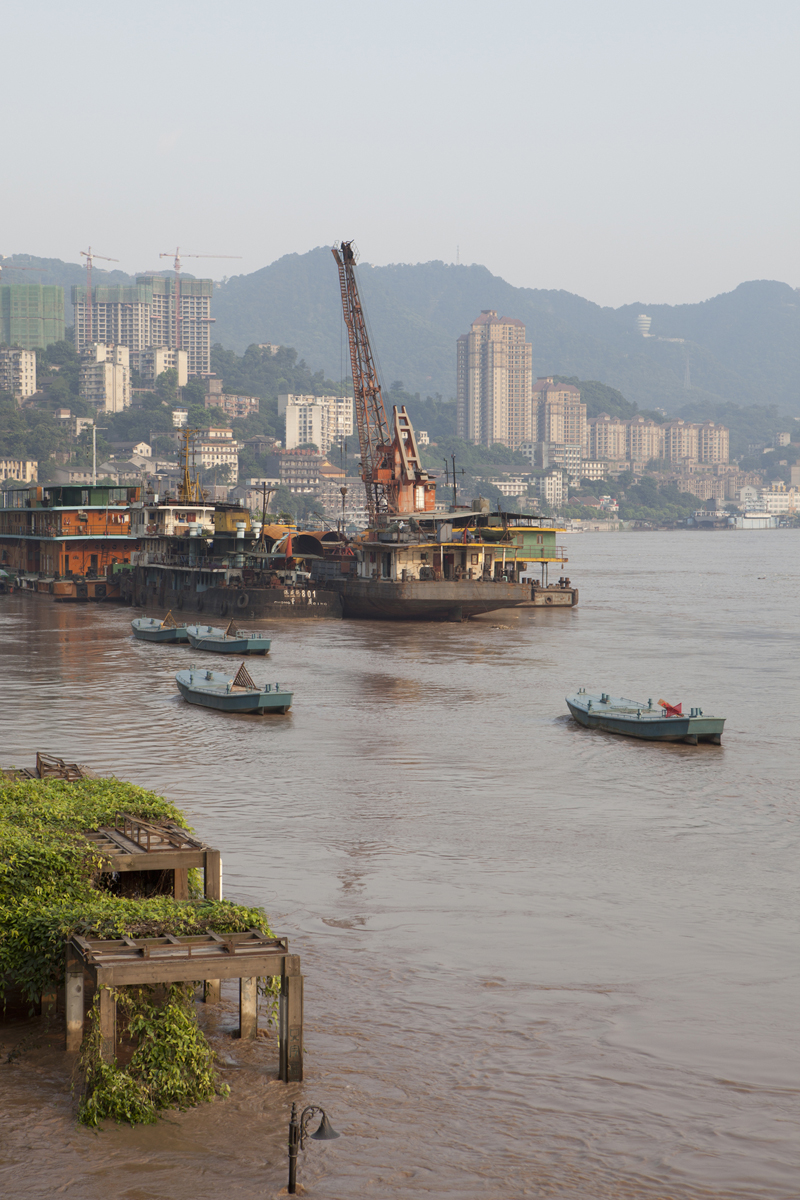 $850 million in economic losses from floods in China Image