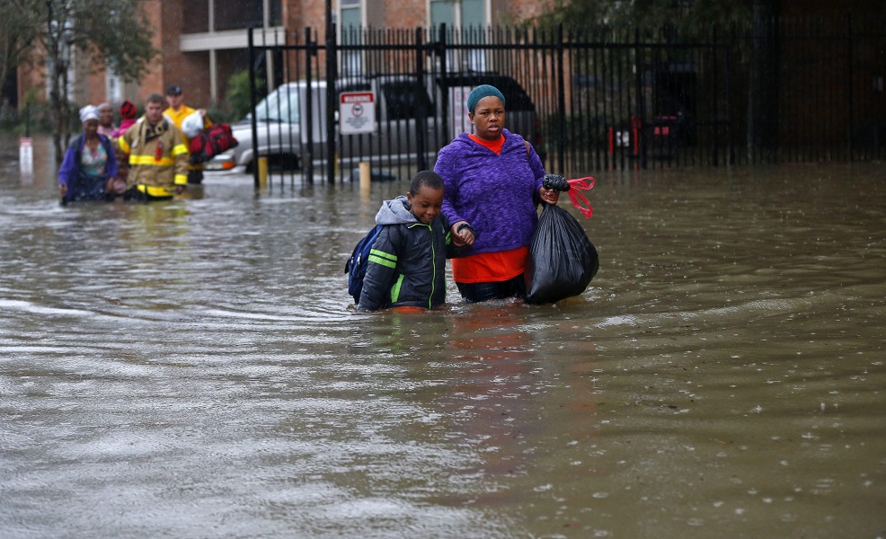 More than 1,000 rescued in Louisiana floods; 2 dead Image