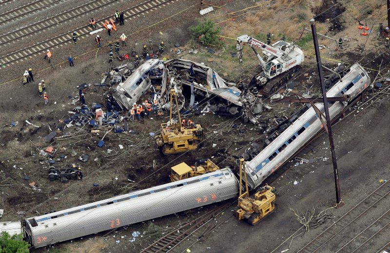 Amtrak to pay $265M for Philadelphia crash that killed 8 Image