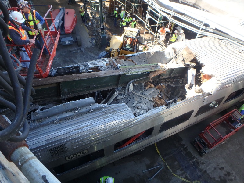 NTSB: Damage to New Jersey train hampering investigation Image