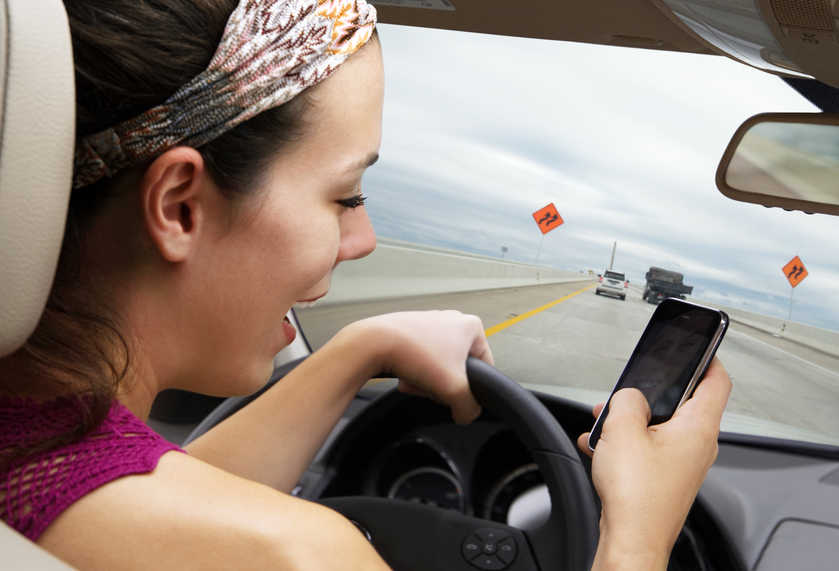 One in three Ontario drivers admit to distracted driving: survey Image
