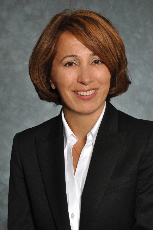 Insurance Institute of Canada presents awards to Silvy Wright and Ted Teterenko Image