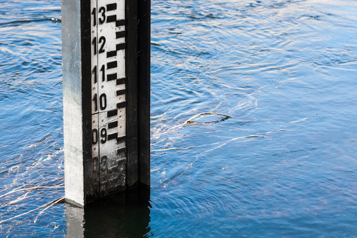 Storms preview sea rise damage to California roads, cities Image