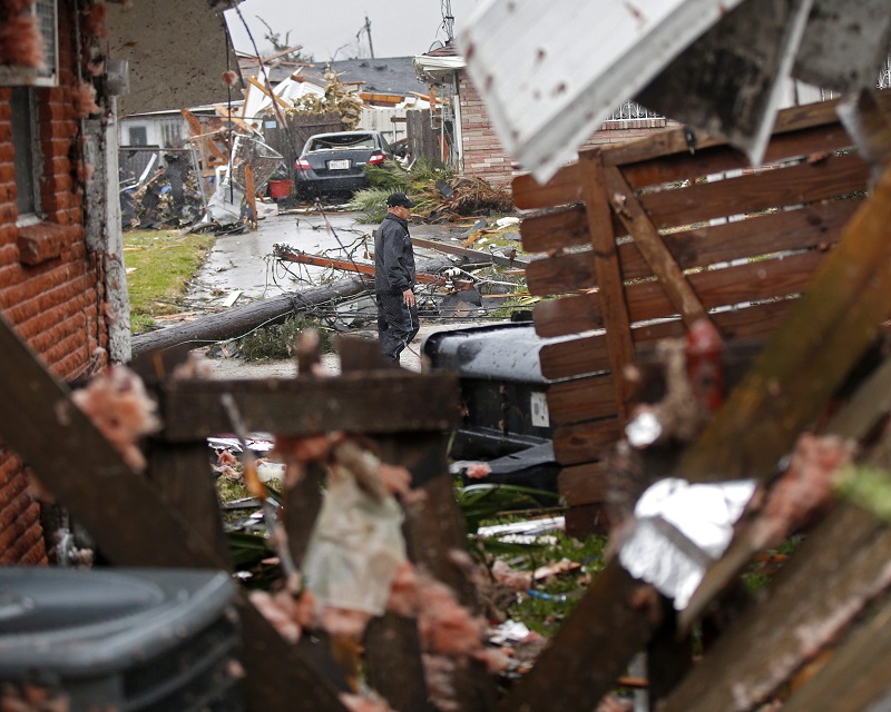 Dozens injured in tornadoes across southern Louisiana Image