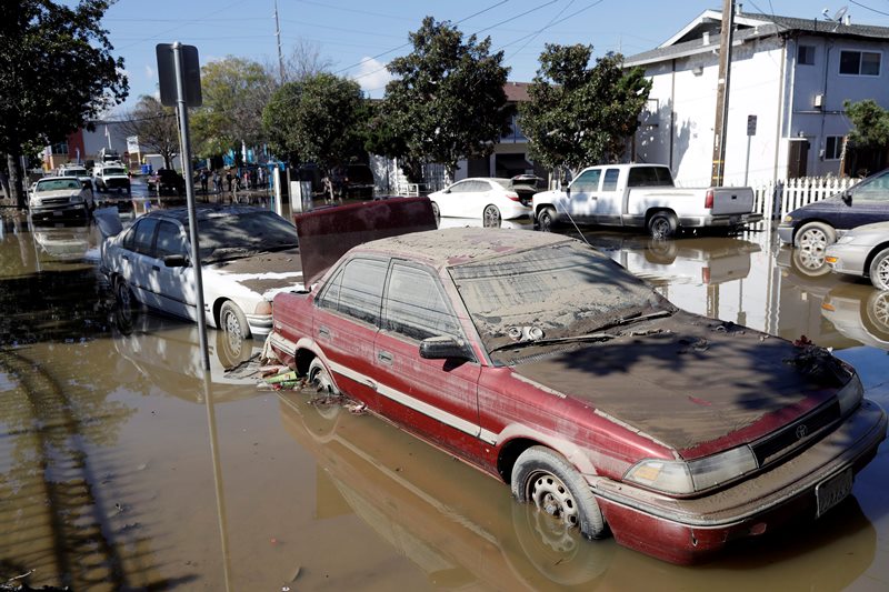 California governor seeks flood control funds Image