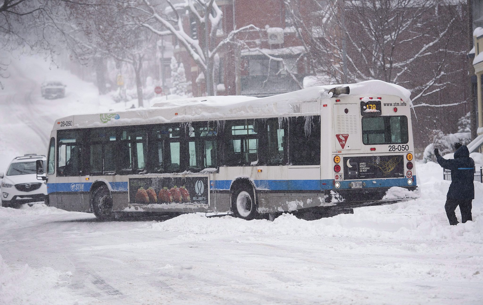Quebec pounded by winter storm, premier acknowledges need for better response Image