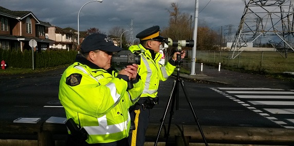 ICBC, B.C. government and police unite for enforcement crackdown on distracted driving Image