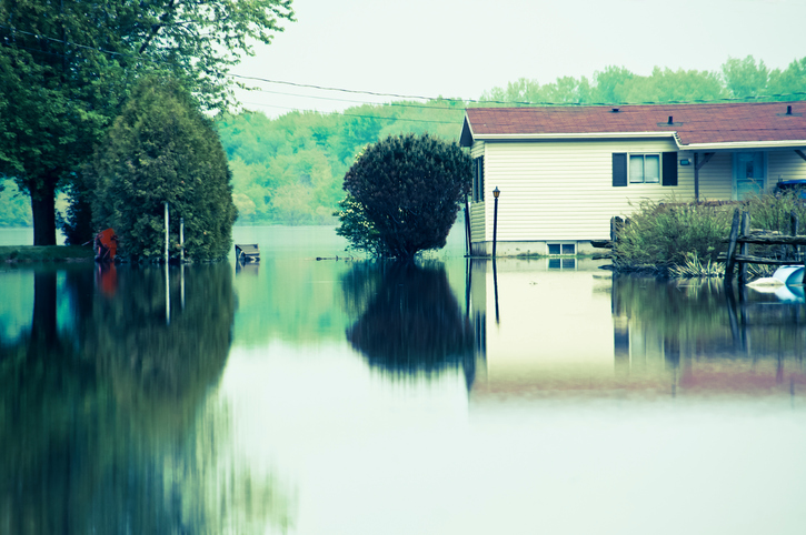 Majority of polled Canadians unaware of flood risks and responsibilities, half would not consider purchasing overland flood coverage: survey Image