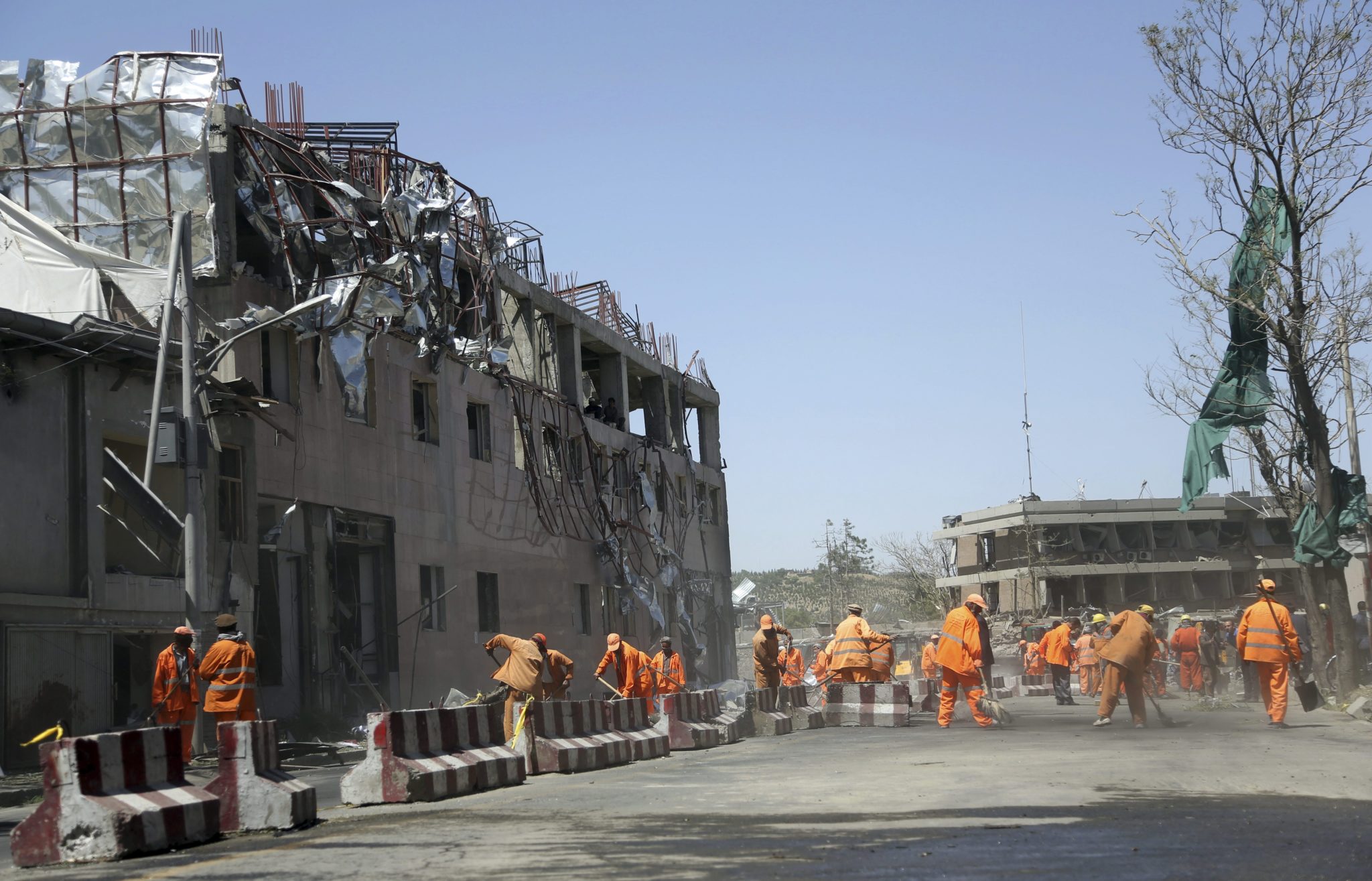 Truck bomb in Kabul diplomatic quarter caused damage four kilometres away Image