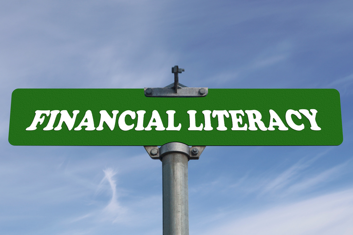 Canadians “greatly overestimate” their financial literacy skills, including those related to auto insurance: survey Image