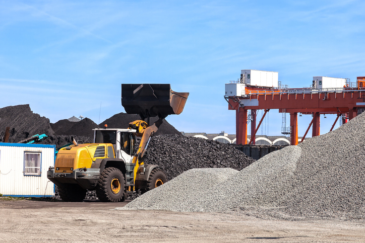 Loader truck operator who tested positive for cocaine not fired due to addiction: Supreme Court of Canada Image