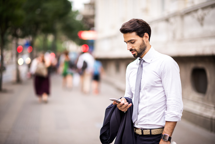 62% of Canadians “oppose” or “somewhat oppose” banning ridesharing services: poll Image