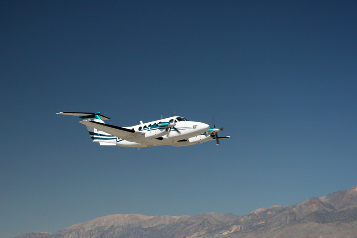 Dash 8 crew erroneously thought convective activity was not a factor in Mont-Joli approach incident: TSB Image