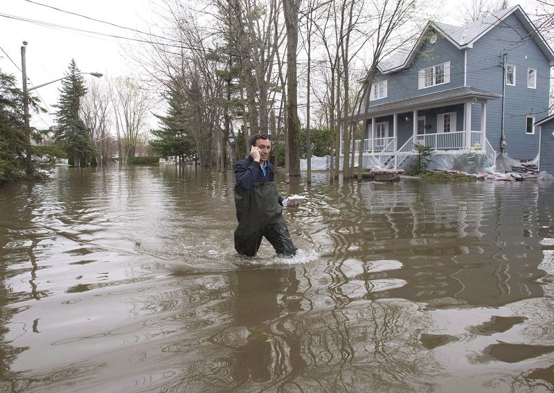 Quebec lender ending new mortgages in flood zones. Is insurance next? Image