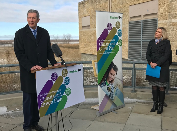 Manitoba sets carbon tax at $25 a tonne as Trudeau warns feds will impose price Image