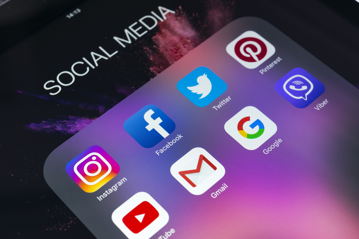 When social media makes sense for insurance correspondence Image