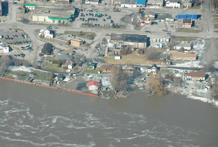 Do sophisticated water models select against smaller insurers? Image