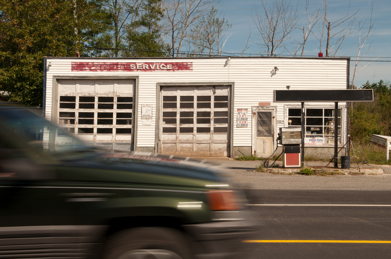 Risks your client faces if it buys a former gas station Image