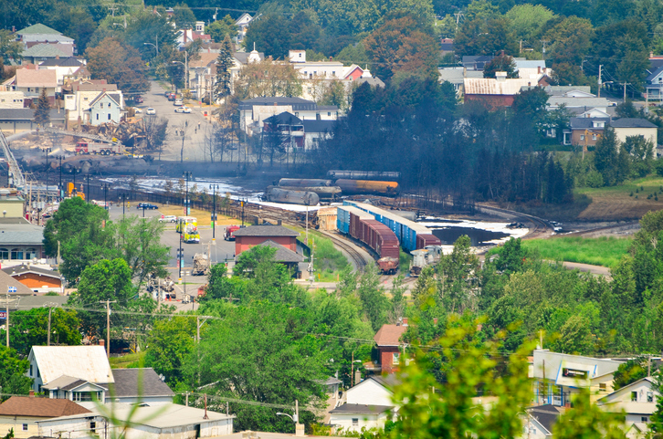 Feds seek input on railroad insurance rules Image