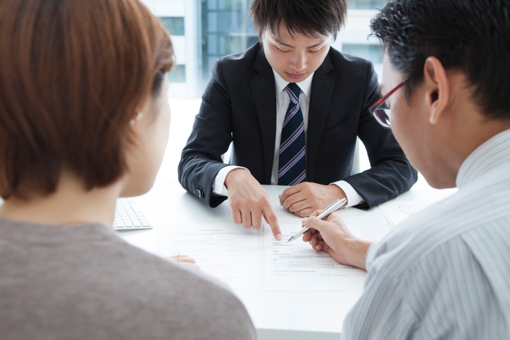 When a broker leaves a brokerage, who owns the clients? Image