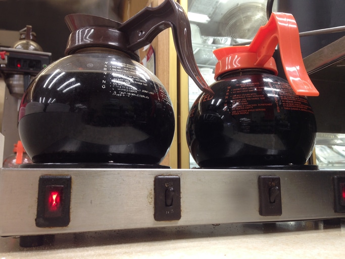Tim Hortons, franchisees in legal spat over shattering coffee pots Image
