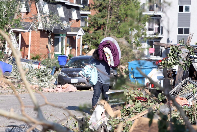 Watch out for scammers, IBC warns Ottawa-Gatineau tornado victims Image