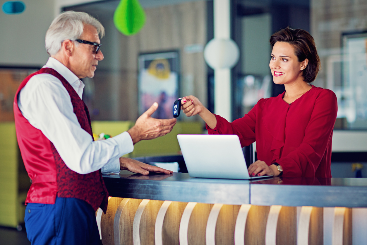 When keeping customer’s car keys is not “custody” of a car Image