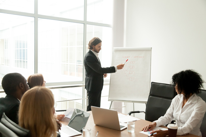 How to onboard your new sales managers Image