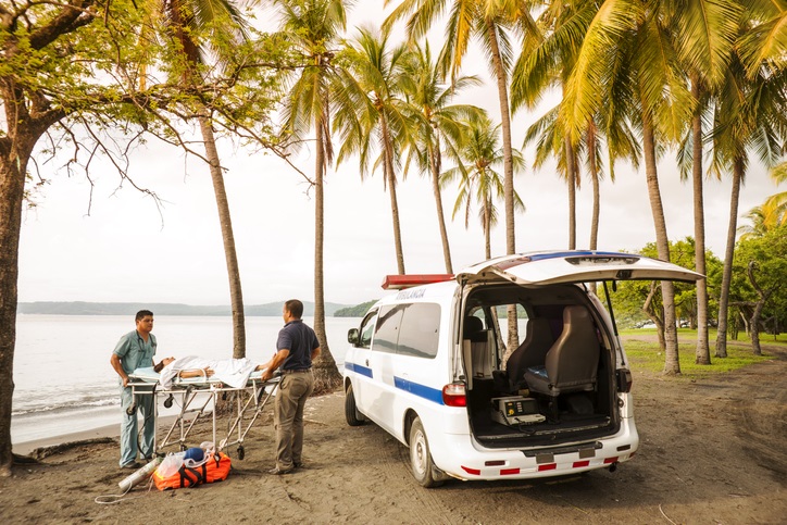 Why your travelling clients shouldn’t rely on public health insurance Image