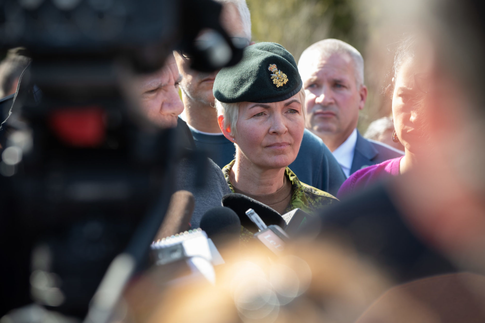 Flood threat remains in Quebec and Ontario Image