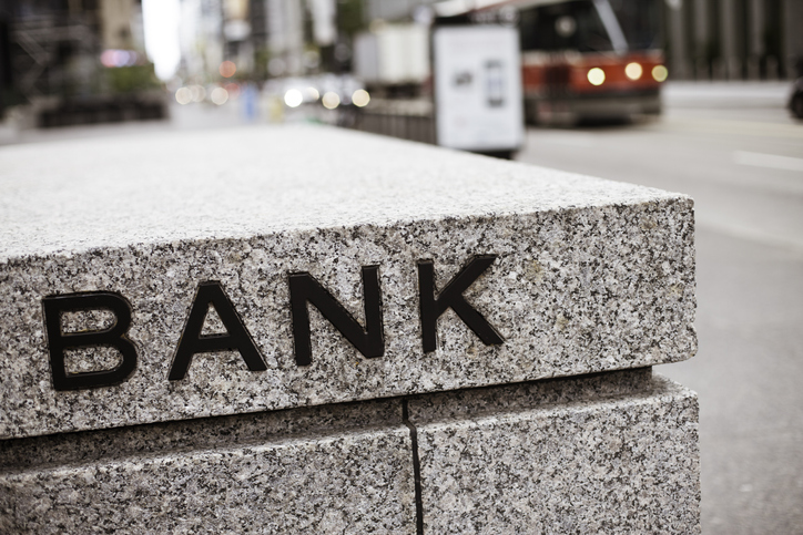 Brokers await regulations on bank fintech changes Image