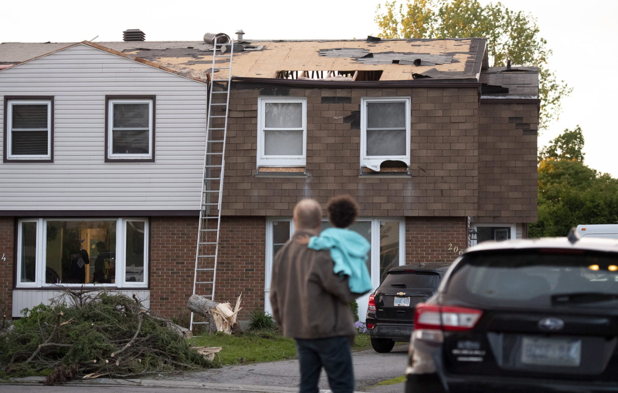 Tornadoes hit Gatineau, Ottawa areas, though no injuries reported Image