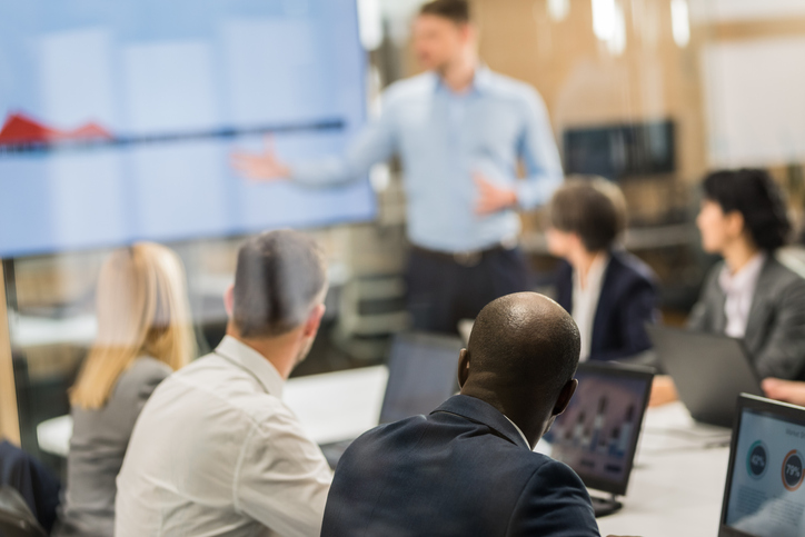 Digitizing your brokerage? Pay attention to the ‘frozen middle’ Image