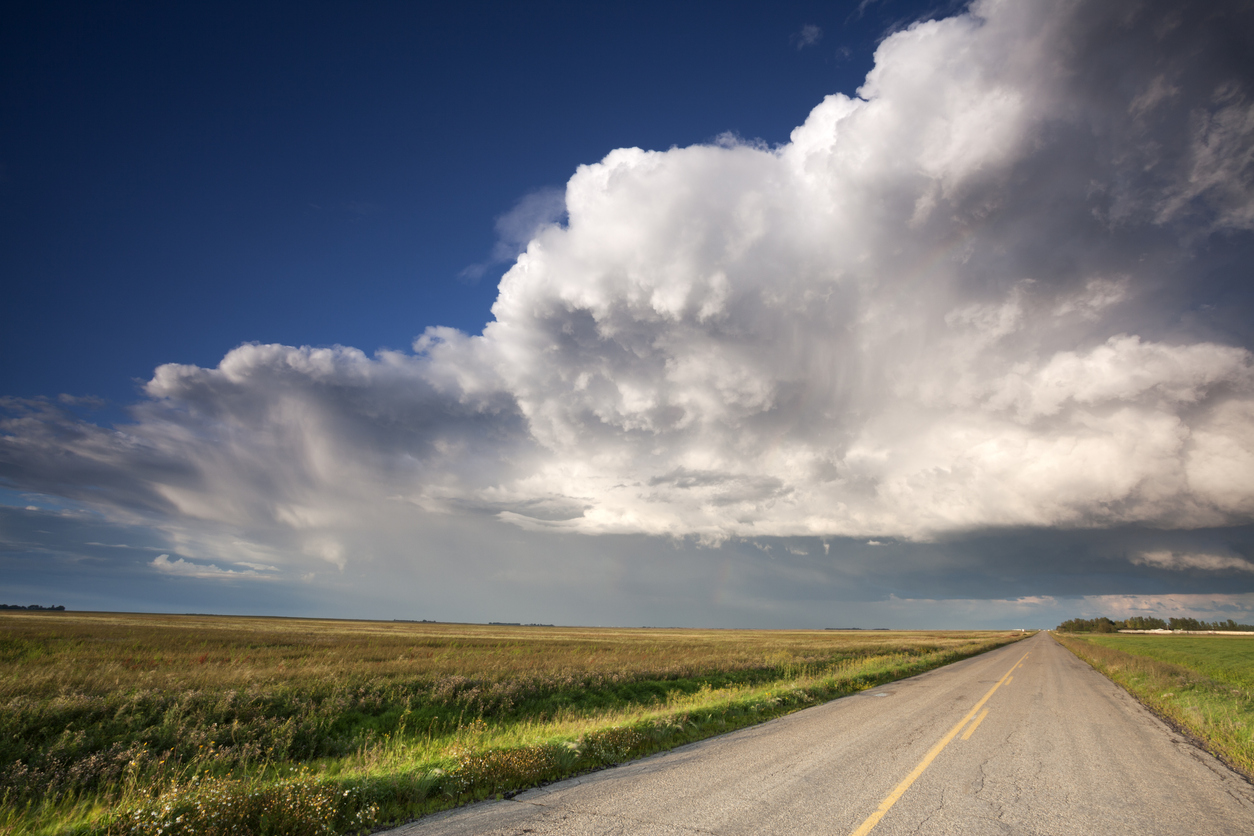 Waist-deep flooding hits this prairie city Image