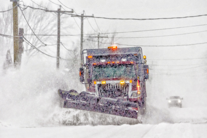 Schools shuttered, flights cancelled as heavy snow lashes Quebec Image