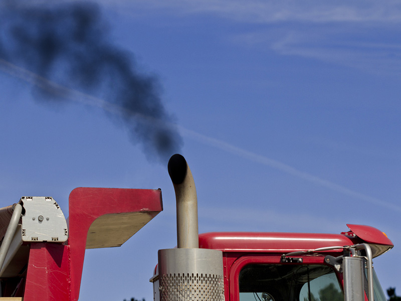 Study: World carbon pollution falls 17% during pandemic peak Image