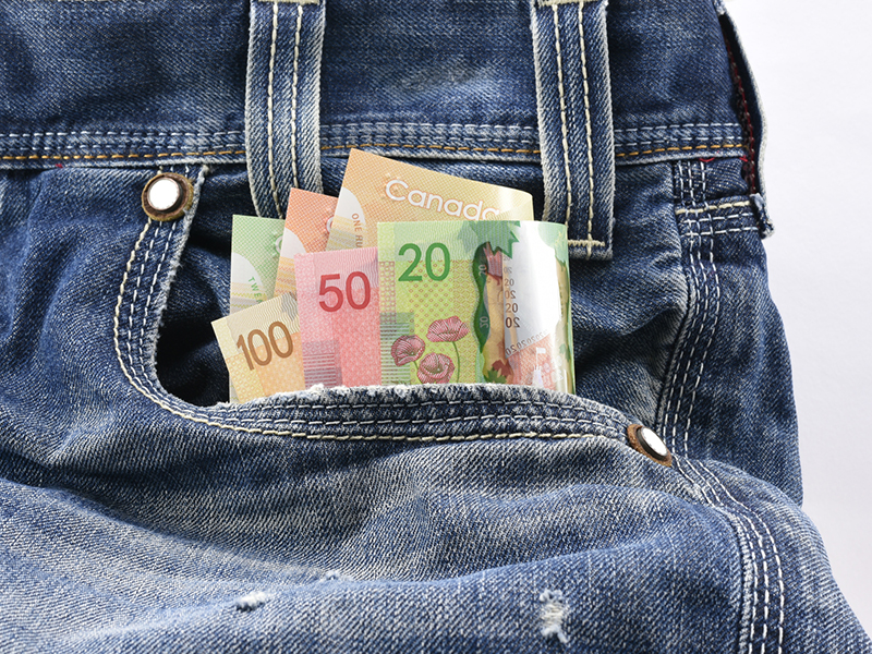 Bank of Canada holds rate, forecasts decline in GDP of 7.8% this year Image