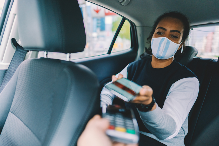 How possible is a hybrid insurance model for the sharing economy? Image