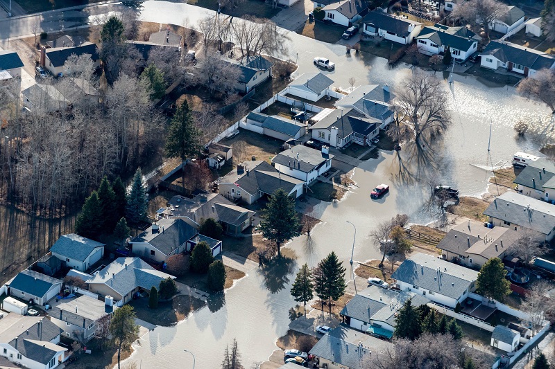 Fort McMurray residents still cleaning, considering options after spring flooding Image